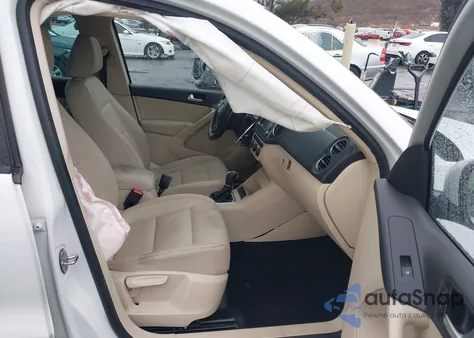 2015 Volkswagen Tiguan Se z USA, uszkodzony, nr VIN WVGAV7AX8FW577984